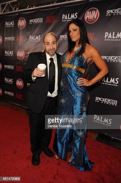 Dave Attell And Angela Aspen Arrives At The 2010 Avn Awards At The