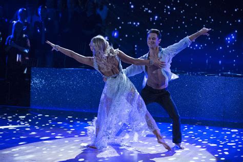 Emma Slater And Sasha Farber 4 Juicy Facts To Know About