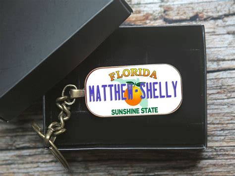 personalized licence plate keychainlicence plate keychainpersonalized