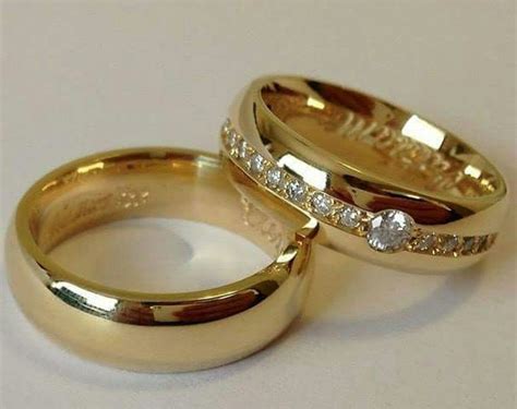 wedding couple rings gold designs