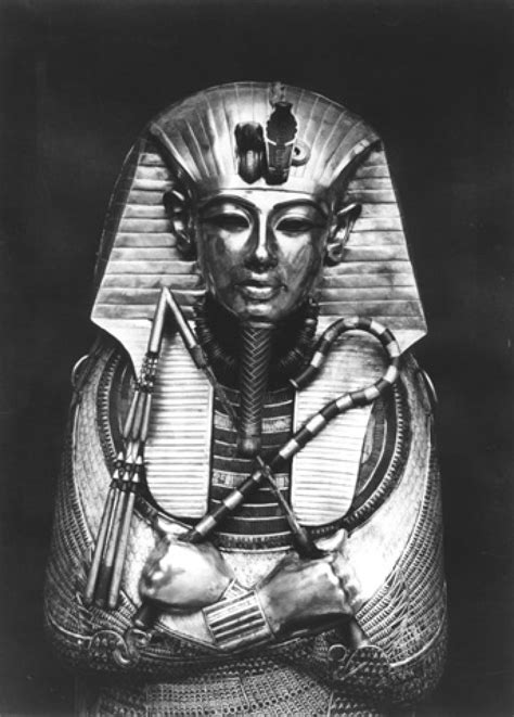9 Bizarre Facts You Didn T Know About King Tut S Mummy