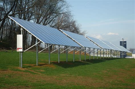 renfrew solar garden     path  major funding fails livewire calgary