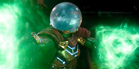 doctor strange   bruce campbells chance  finally play mysterio