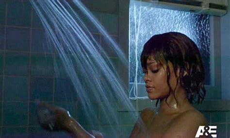 [watch] ‘bates Motel’ Shower Scene — Rihanna Survives In Show’s Epic