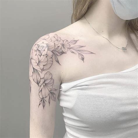 share    shoulder tattoos female  thtantai