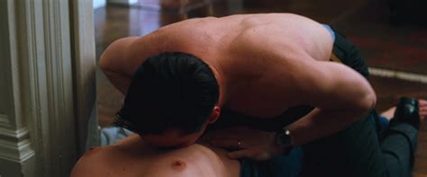 naked charlize theron in the devil s advocate