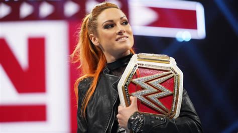 Wwe Becky Lynch Becomes Longest Reigning Champ Wwe