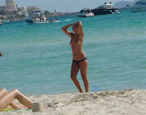 boobs in italian and spanish beaches february 2014 voyeur web