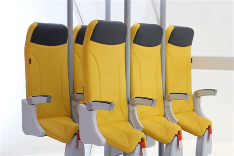 airplane seats  passengers stand     flight