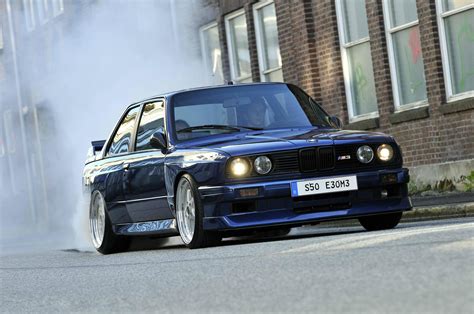 bmw   burnout  carporn