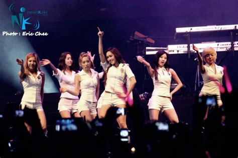 Girls’ Generation Snsd At Twin Towers Live 2012 In Malaysia