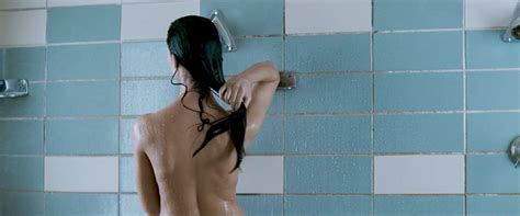 naked odette annable in the unborn