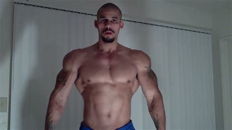muscle flexing today    samson dark bodybuilder model actor youtube