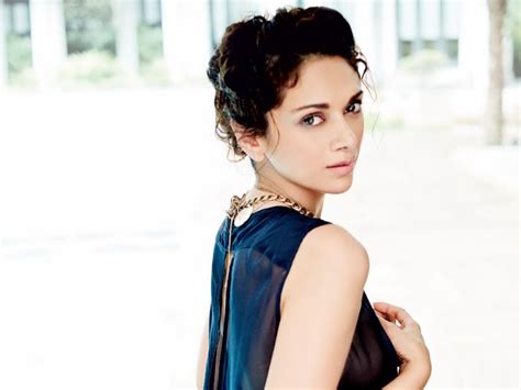 actress stills diwali dressing ideas aditi rao hydari in modern dress