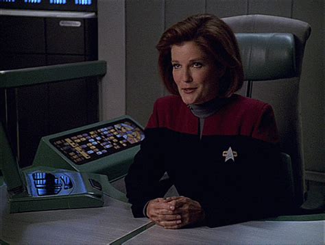 Kate Mulgrew Tumblr Captain Janeway Star Trek Voyager