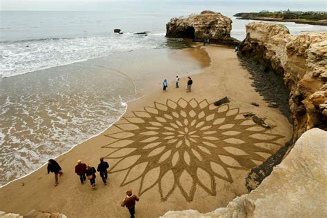 remarkable beach art by andres amador freeyork