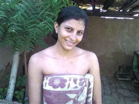 desi bur khol diya mami ne mere liye indian sex pics