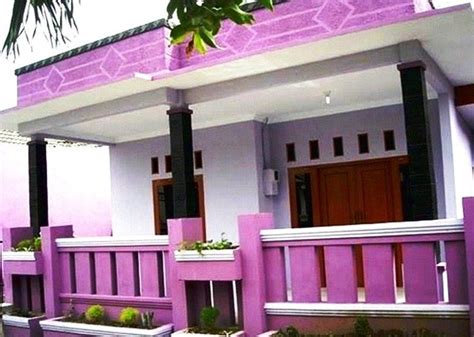 kombinasi warna cat pagar rumah minimalis hijau ungu