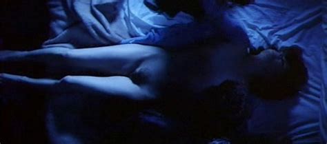 Nude Video Celebs Francesca Neri Nude Dispara 1993