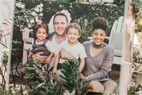tamera mowry defends husband he is not a racist essence