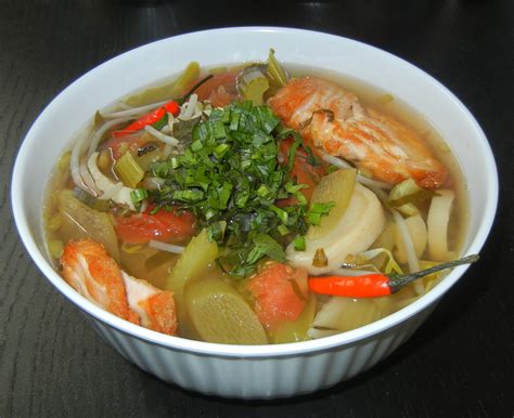 foodilicious canh chua ca vietnamese sour soup  salmon