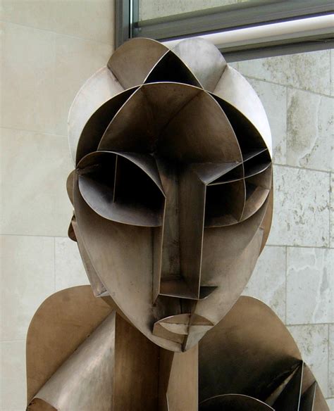 das artes escultura head de naum gabo