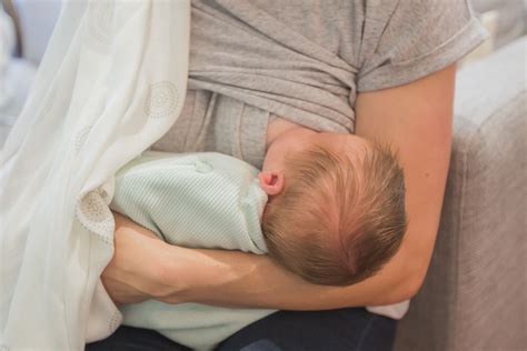 Skin To Skin Helps Breastfeeding In The Early Stages Of A Newborns