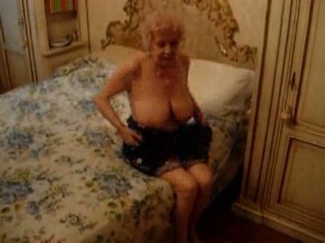 Friends Skanky Busty Grandma Gets Naked Before Stroking