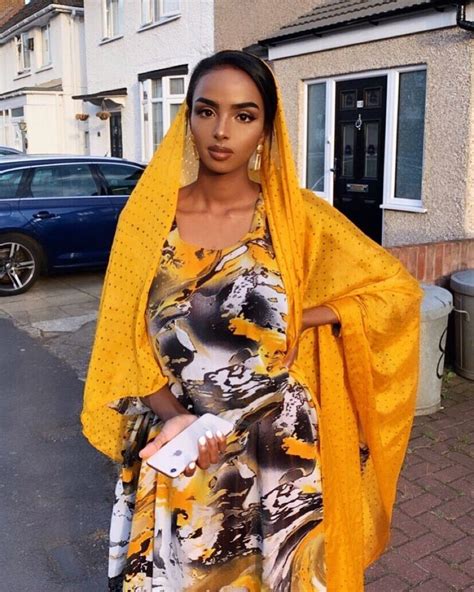 Pin By Anisah Arafat On Somali Somali Clothes Somali Clothing Fashion
