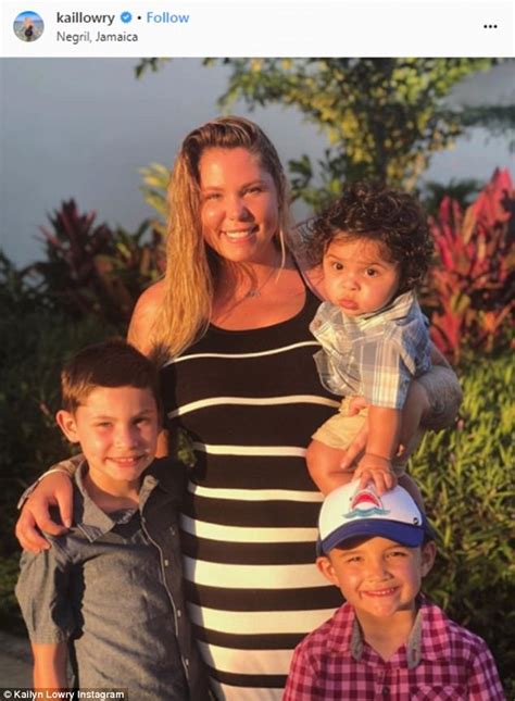 Teen Mom Star Kailyn Lowry Poses Nearly Nude In Jamaica Daily Mail Online