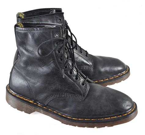 dr martens newton black temperley