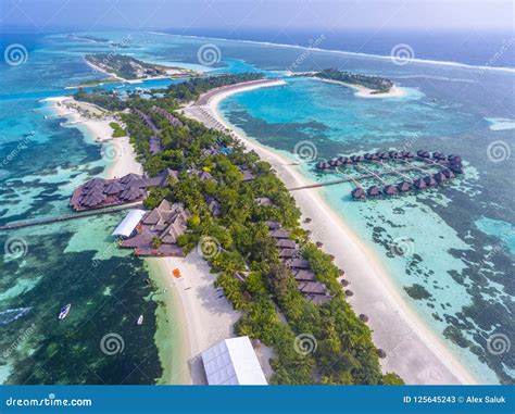 olhuveli island maldives stock image image  journey