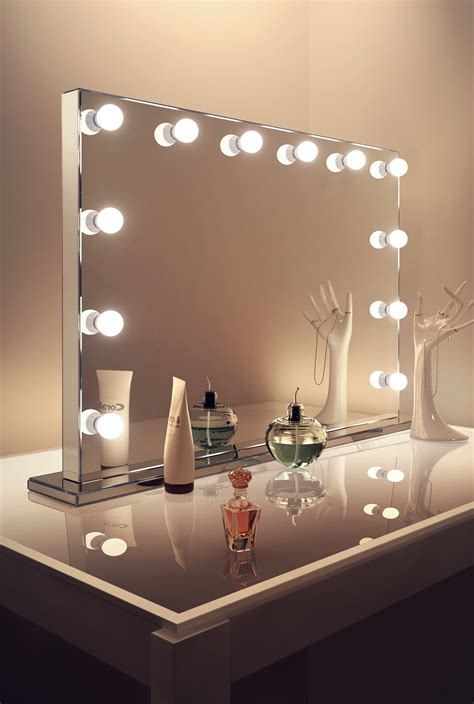 mirror finish hollywood makeup mirror  warm white dimmable led
