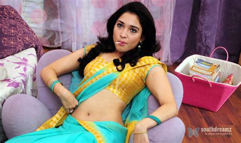 south indian glamouar actress tamanna hot sexy saree stills 40 south indian cinema magazine
