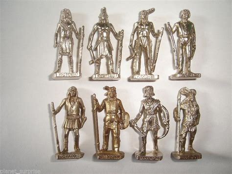 metal figurines set indians chiefs  chrome vintage kinder surprise miniatures metal