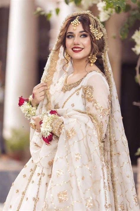 gorgeous nikkah bride  white  pakistani bride bridal dresses