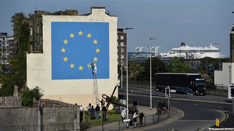 banksy takes  brexit   mural arts dw