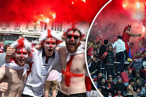 World Cup 2018 England Fans Face Tunisian Ultras In