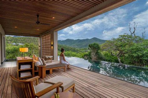 top luxury wellness retreats  asia    star getaway
