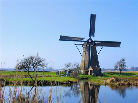 whimsical windmills  kinderdijk   netherlands unesco site
