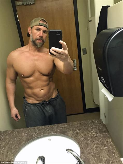 dad shows off honed physique cutting carbs and exercising daily mail online