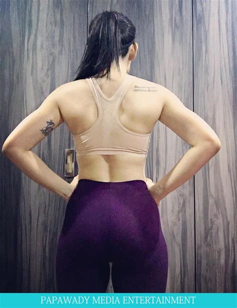 Thinzar Wint Kyaw Show Off Her Gym Work Out Photos New