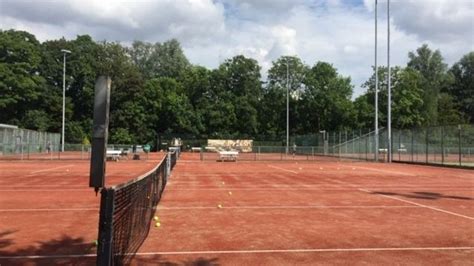 sporten bij tennispark spieringshoek  rotterdam en  andere gyms en studios