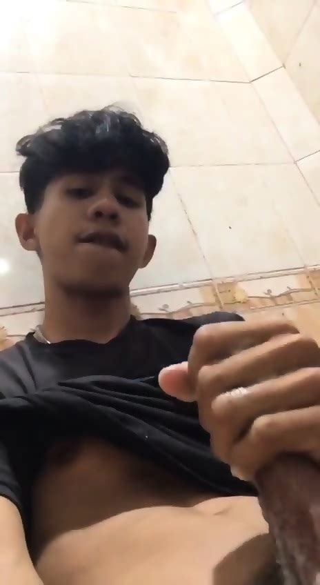 Brondong Ganteng Lokal Di Bait Coli Eporner