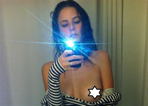 kaya scodelario nude masturbating snapchat video the fappening