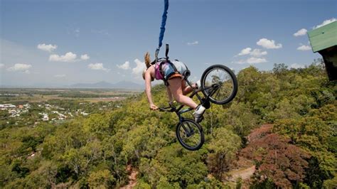 bungee jumping bungy tower cairns cbd queensland australia