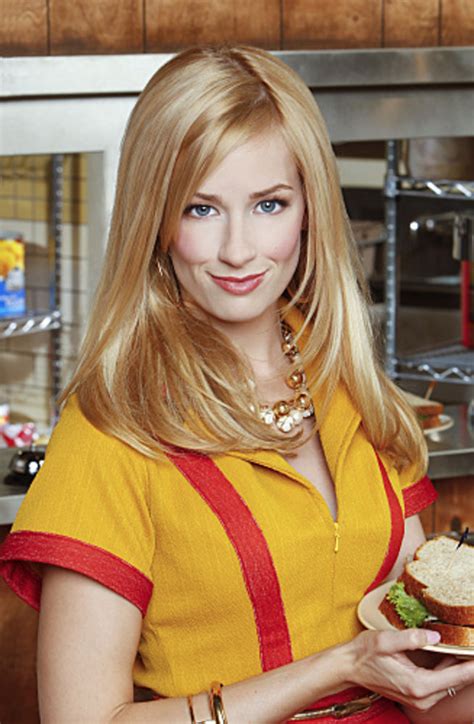 2 Broke Girls Season 1 New Promotional Cast Photos And