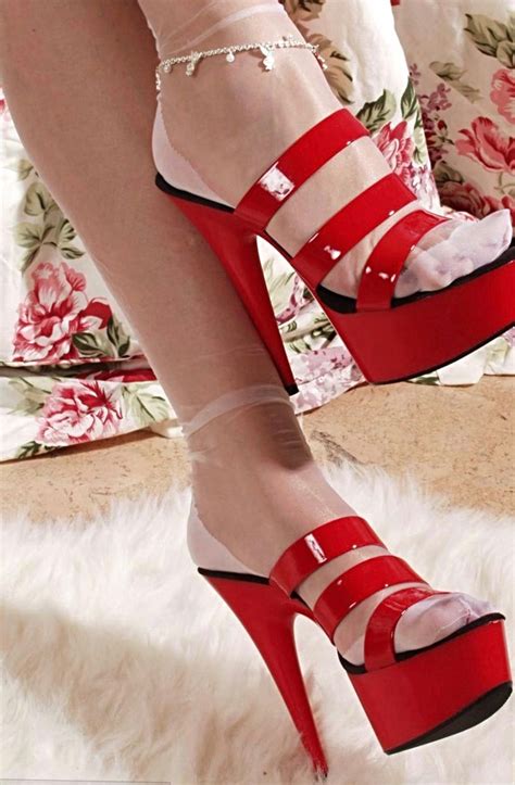 Pretty White Reinforced Heel Toe Rht Nylons In Sexy Red Mule Platforms