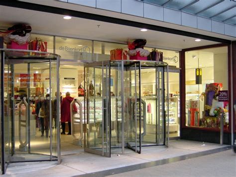 automatische glazen schuifdeuren winkel entree winkelcentra bauporte design entrances