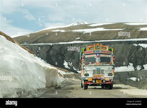 Ladakh India Leh Manali Highway View From Between Leh And Taglang La